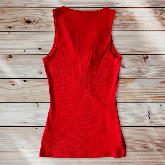 Guess Top (Size XS) - Picture 2 of 4